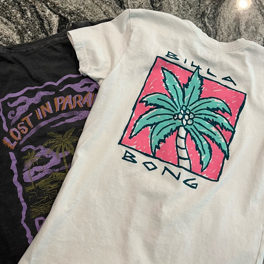 2 Billabong T-Shirts.